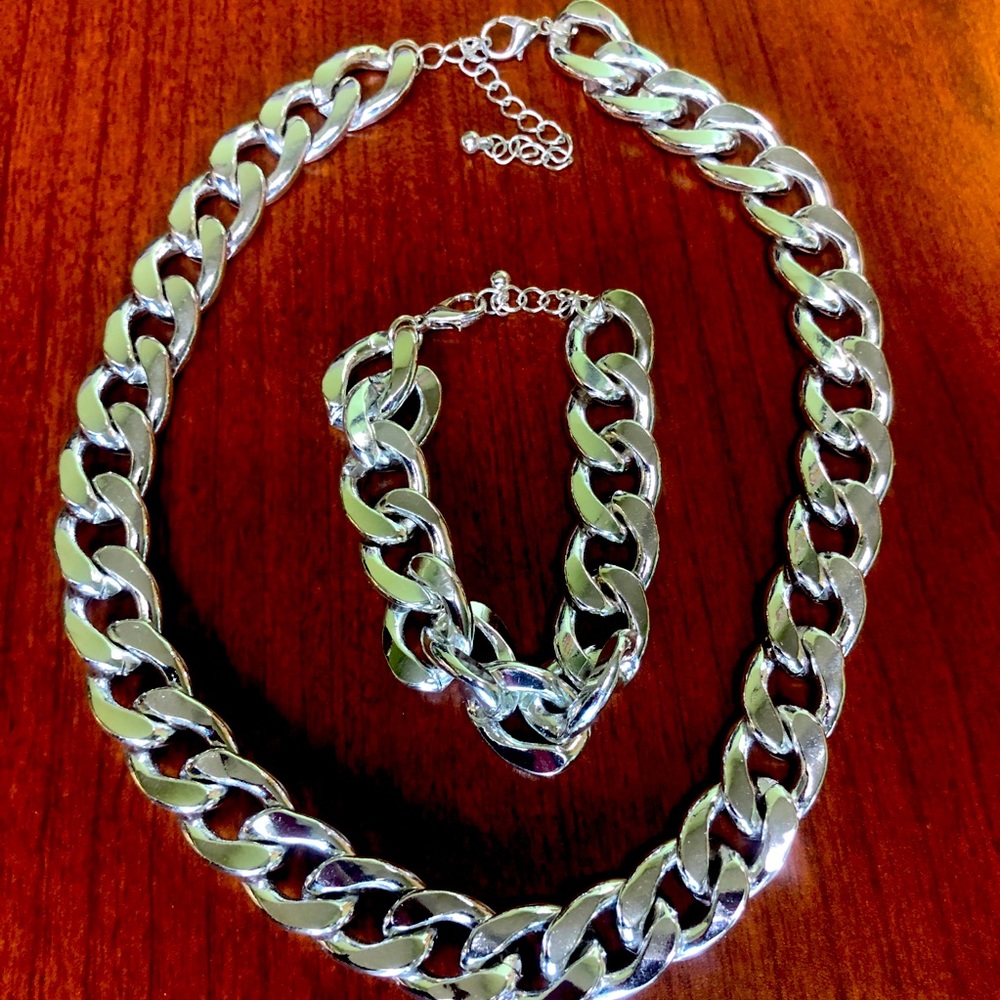 Silver Necklace and Bracelet